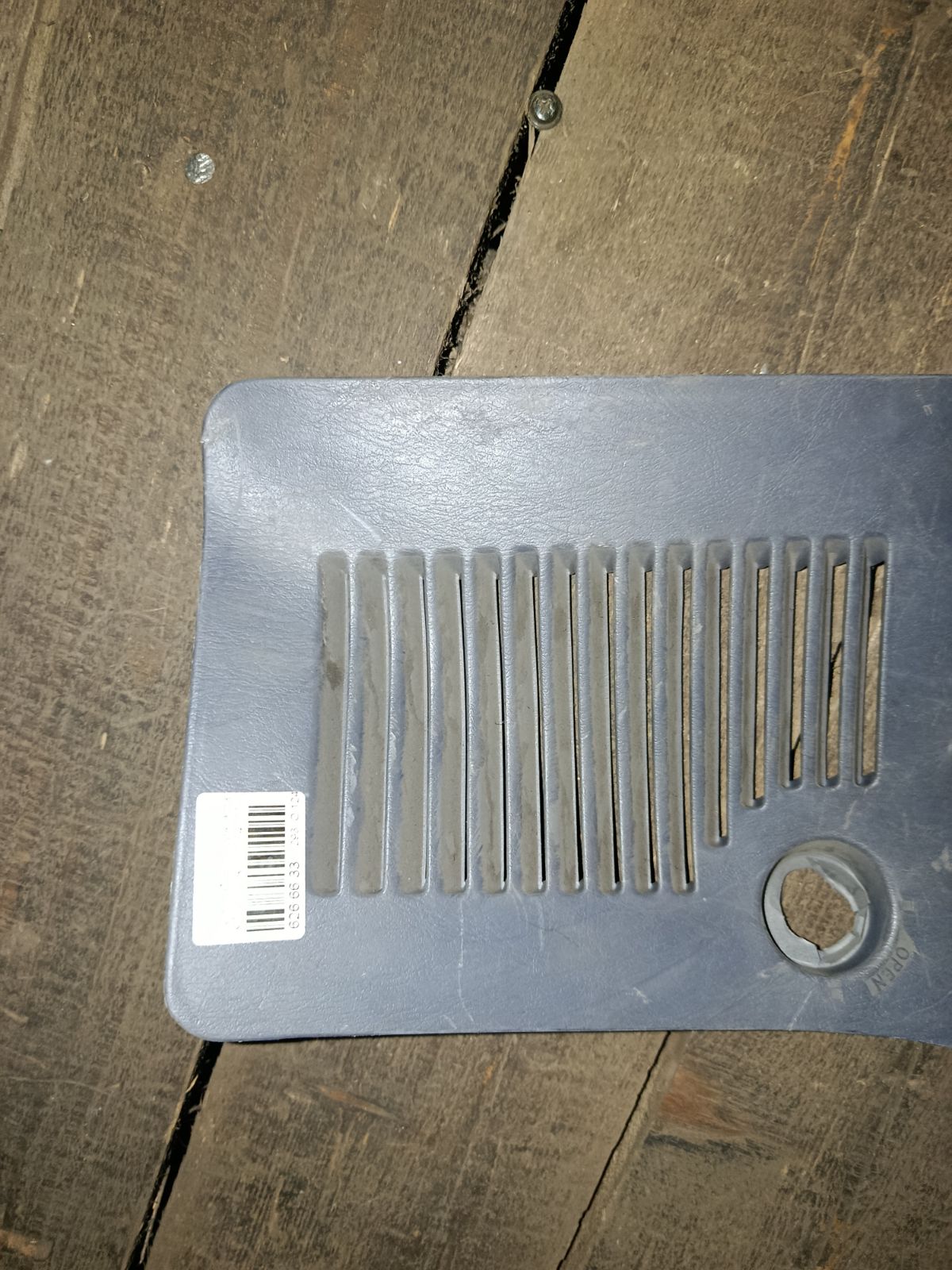 Обшивка багажника на Toyota Land Cruiser Prado KZJ95W Фото 6