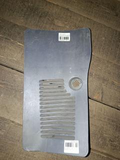 Обшивка багажника на Toyota Land Cruiser Prado KZJ95W Фото 3