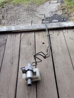 Главный тормозной цилиндр A0054309001, A0054309101 на Mercedes-Benz S-Class W220.065 112.944 Фото 3