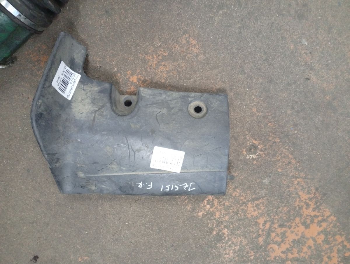 Брызговик на Toyota Crown JZS151 Фото 3