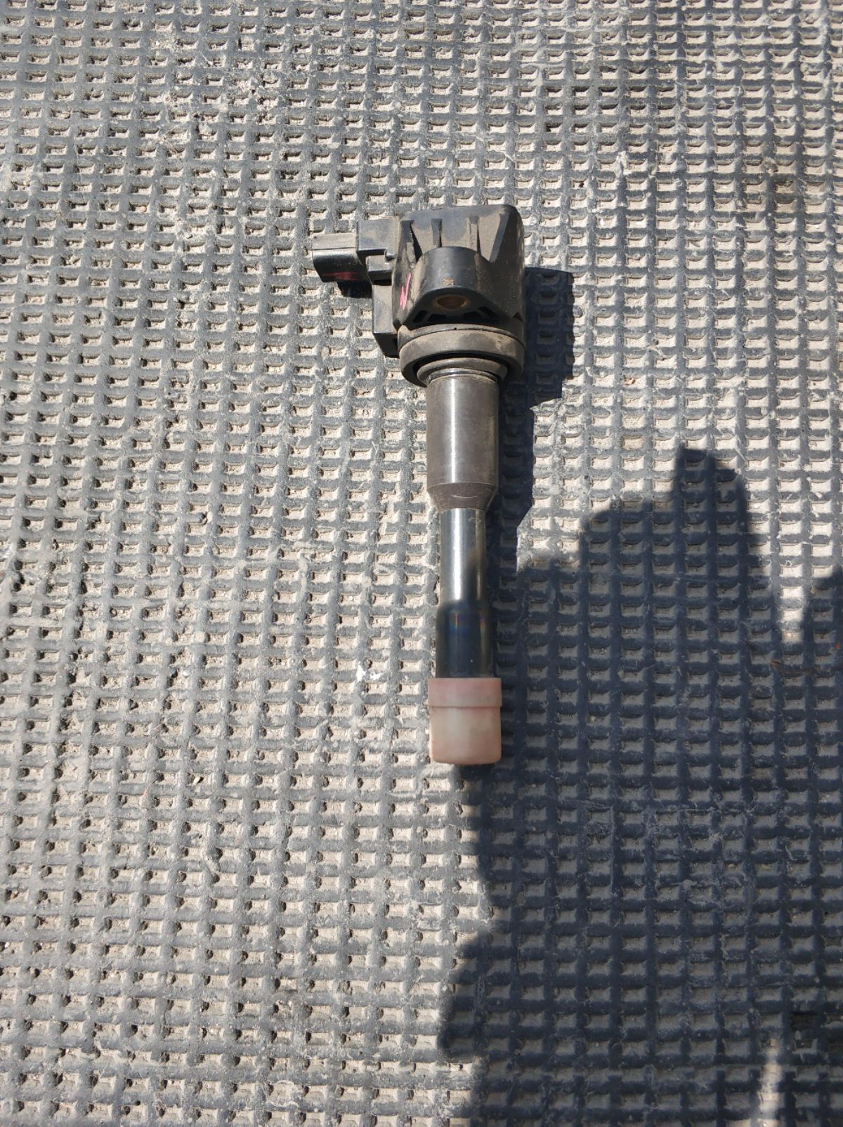 Катушка зажигания HITACHI 30521-PWA-003 на Honda Fit GD1 L13A - Купить ...