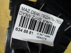 Педаль подачи топлива на Mazda Demio DY3W ZJ-VE Фото 3