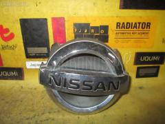 Эмблема 62889-WF700 на Nissan Liberty RM12 QR20DE Фото 2