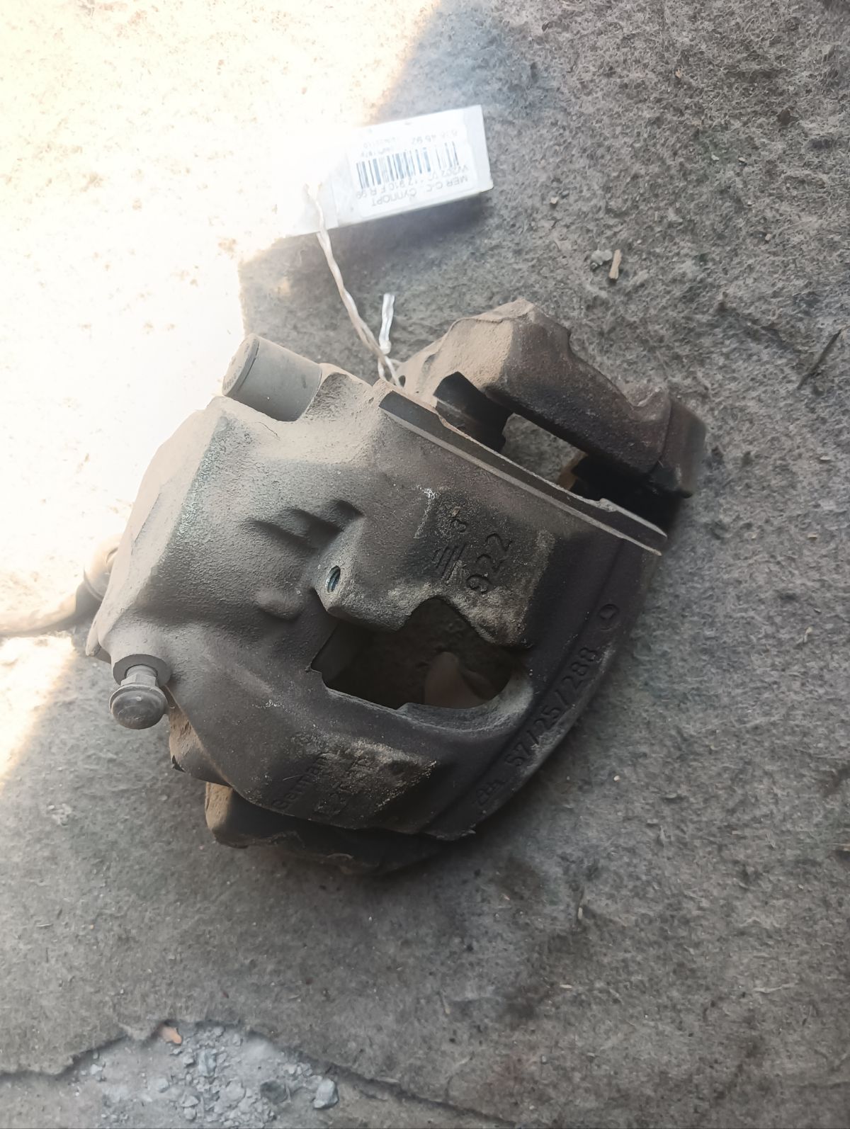 Суппорт A0014203083 на Mercedes-Benz C-Class W202.026 112.910 Фото 3