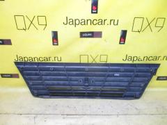 Решетка радиатора 62310-VX50A на Nissan Caravan VWME25 Фото 4
