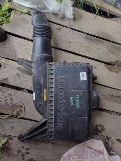 Корпус воздушного фильтра A6395281706 на Mercedes-Benz V-Class W639.811 112.951 Фото 3