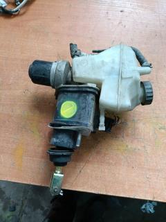 Главный тормозной цилиндр A0004300412, A0004300112, A0004300712 на Mercedes-Benz E-Class W211.061 112.913 Фото 5