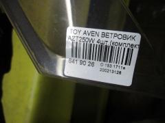 Ветровик на Toyota Avensis Wagon AZT250W Фото 3
