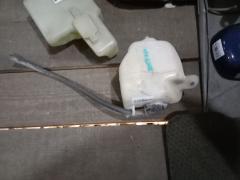 Бачок расширительный 16470-22070 на Toyota Opa ZCT10 1ZZ-FE Фото 2