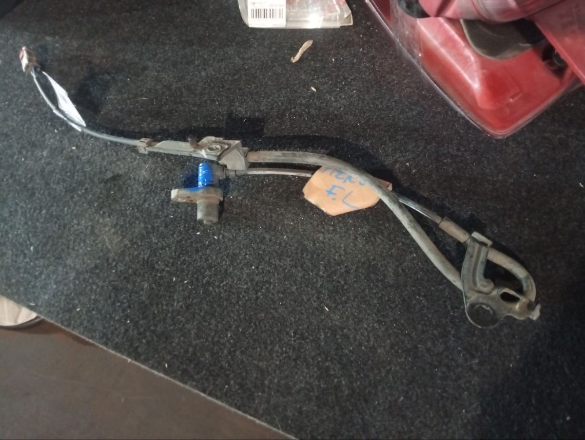 Датчик ABS 89543-44030 на Toyota Noah AZR60G 1AZ-FSE Фото 2