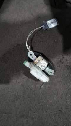 Замок двери на Honda Fit GE6 Фото 3