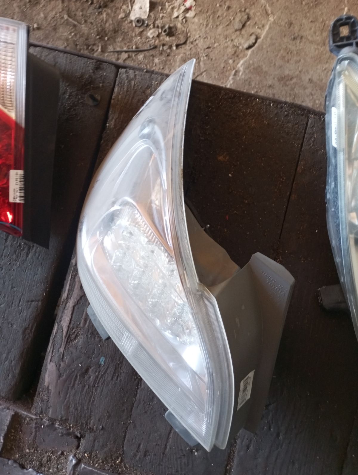 Стоп 72-4 72-4 на Toyota Mark X Zio ANA10 Фото 4