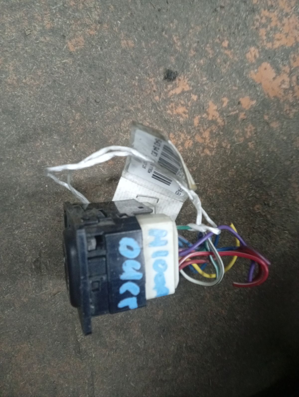 Блок управления зеркалами на Toyota Duet M100A EJ-DE Фото 3