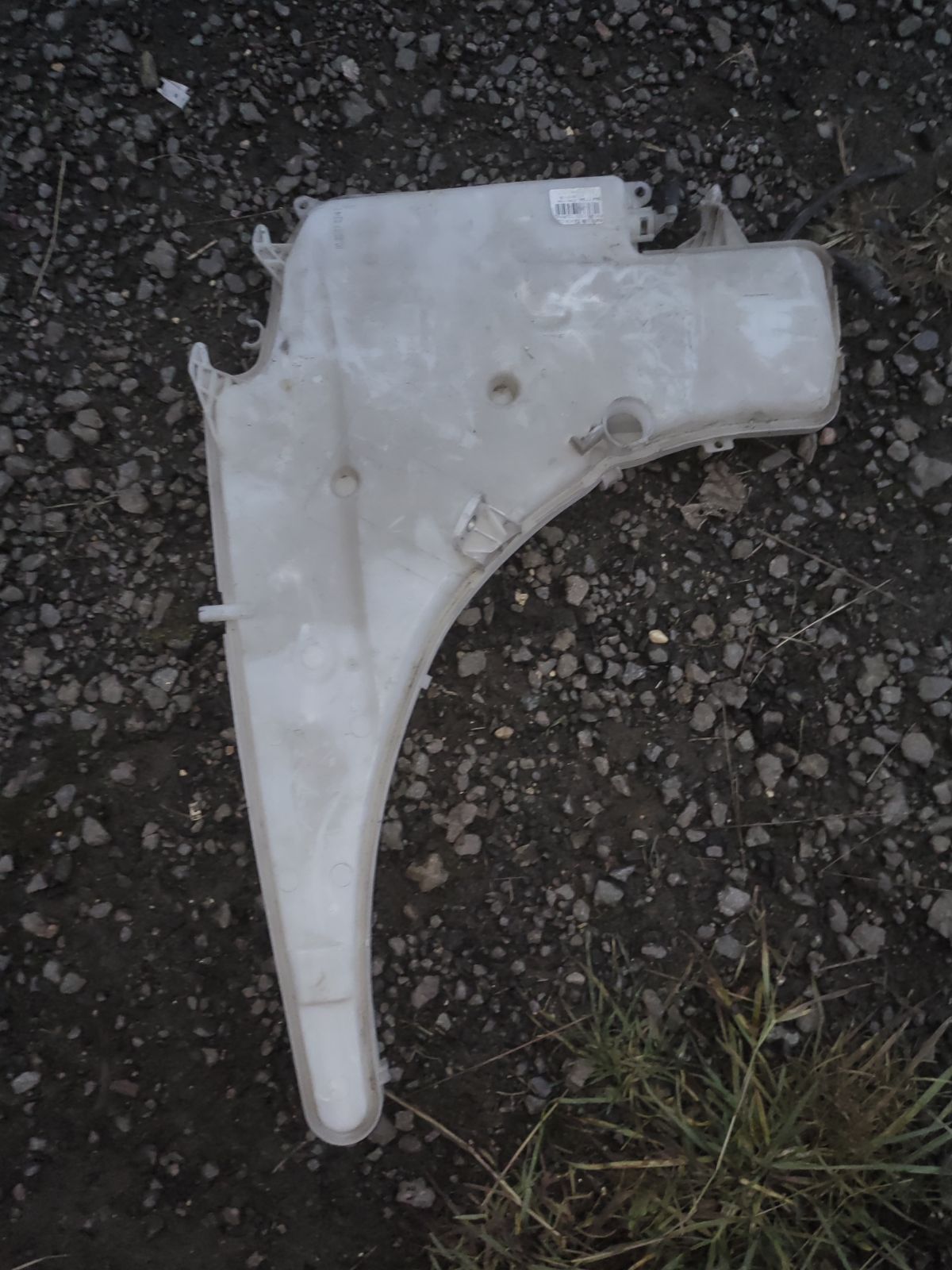 Бачок омывателя 61677238667 на Bmw 3-Series E91-VR72 Фото 4