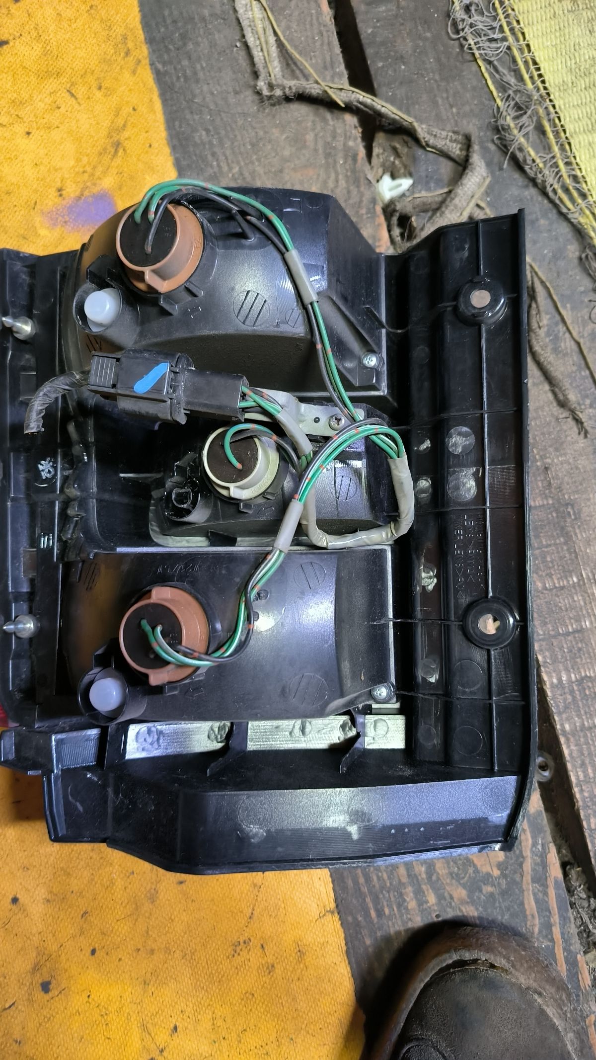 Стоп 1146-378 1146-378 на Mitsubishi Delica D:5 CV5W Фото 5