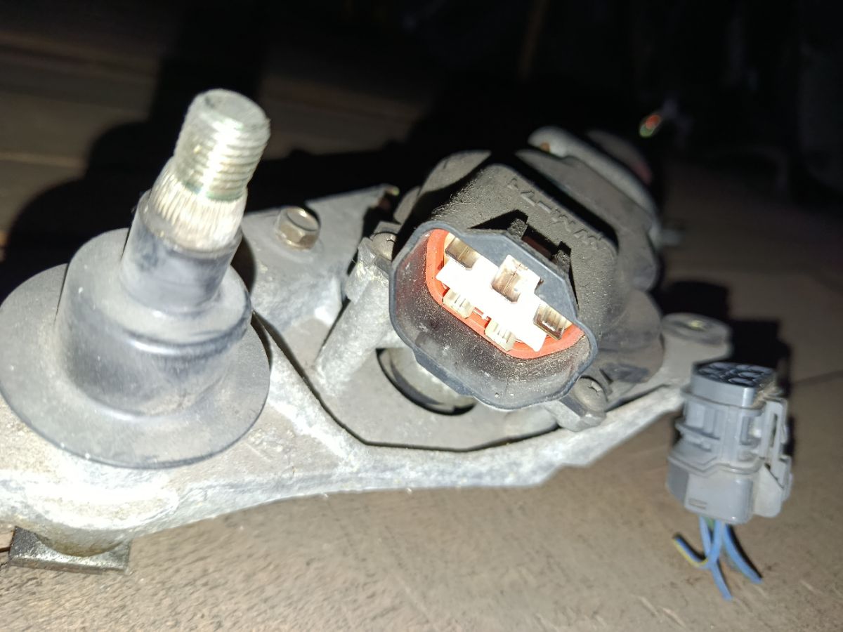 Мотор привода дворников на Honda Stepwgn RG1 Фото 5