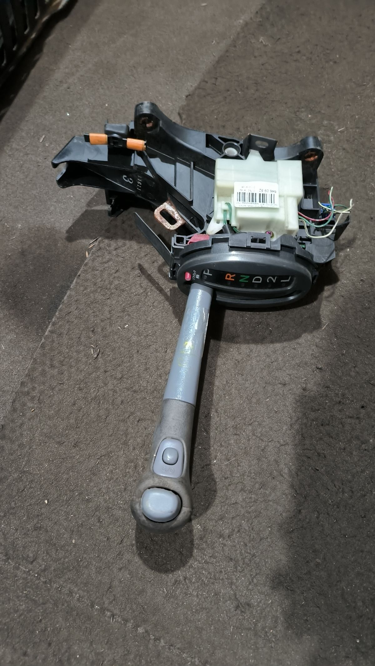 Ручка КПП на Toyota Vitz SCP10 Фото 5