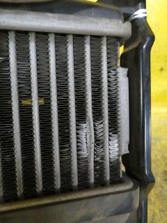 Радиатор интеркулера 21819-AA063 на Subaru Forester SG5 EJ205 Фото 3
