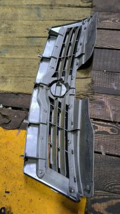 Решетка радиатора 62310-CY100 на Nissan Serena C25 Фото 4