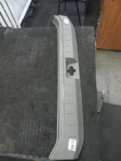 Обшивка багажника 84992-1U600 на Nissan Note NE11 Фото 2