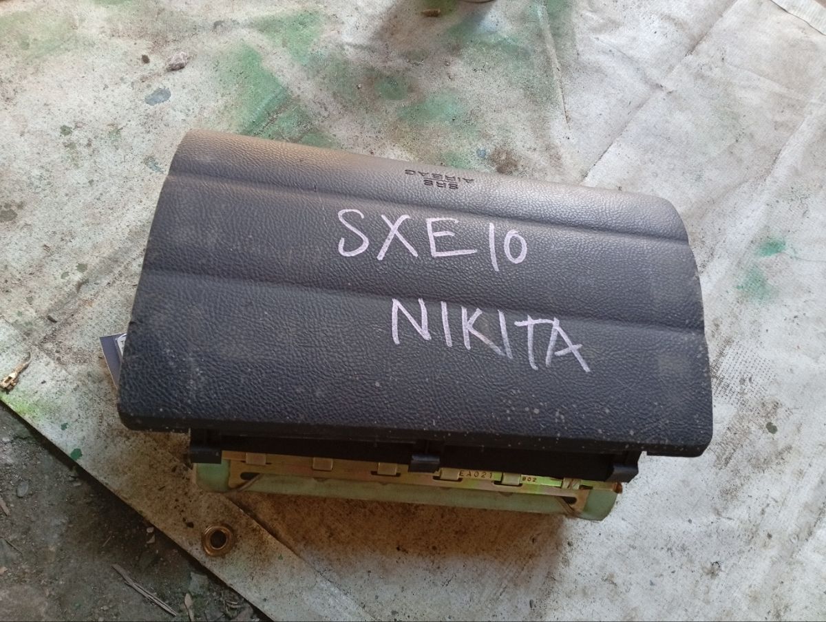 Air bag на Toyota Altezza SXE10 Фото 3