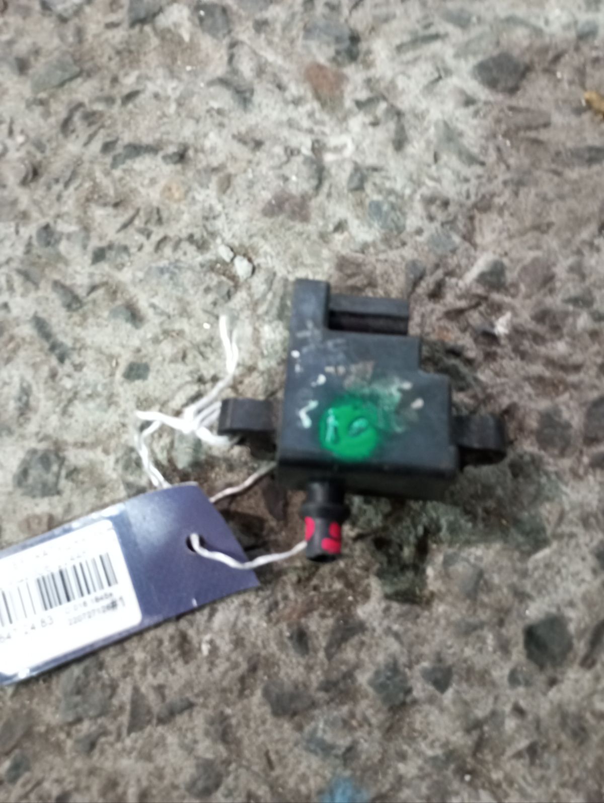 Катушка зажигания 22448-31U11 на Nissan Cefiro A32 VQ20DE Фото 2