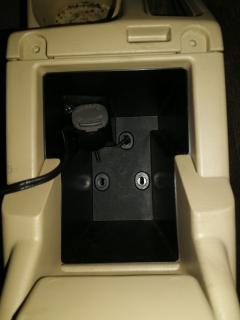 Подлокотник с подлокотником 92113-FE100 на Subaru Forester SG5 Фото 5