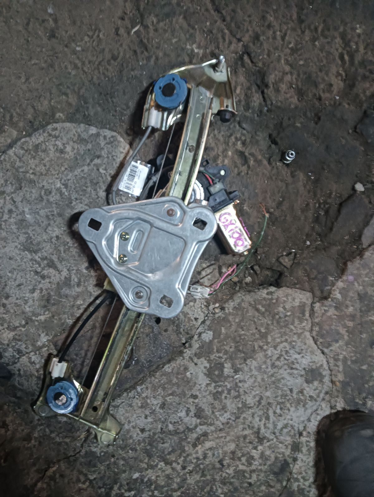 Стеклоподъемный механизм на Toyota Mark Ii GX100 Фото 3