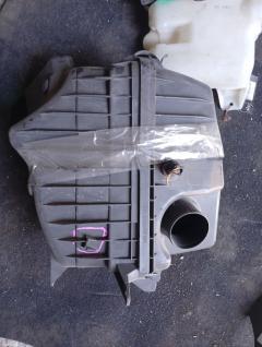 Корпус воздушного фильтра 17700-74720 на Toyota Gaia ACM10G 1AZ-FSE Фото 4