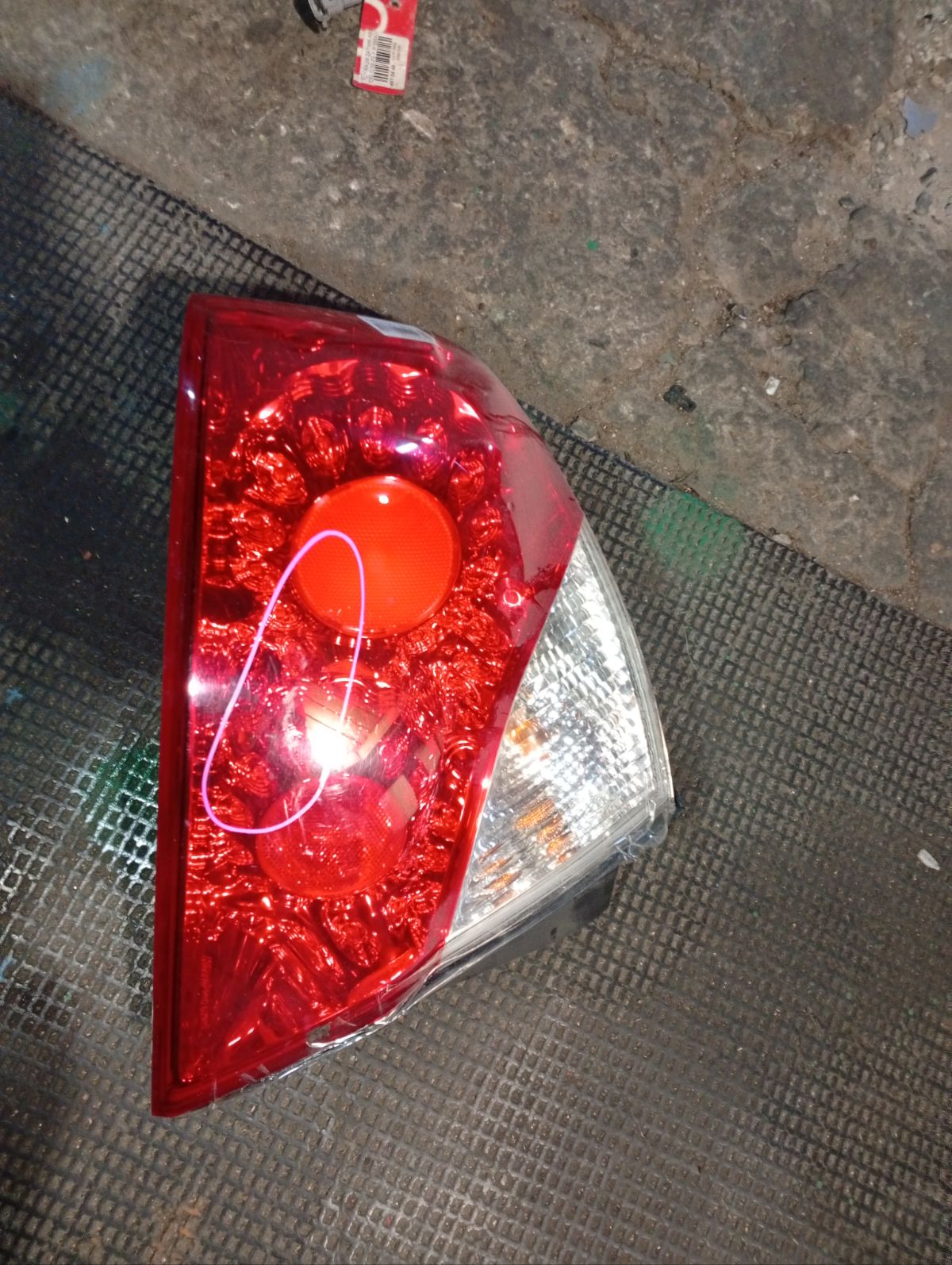 Стоп 220-63989 220-63989 на Nissan Fuga PNY50 Фото 4