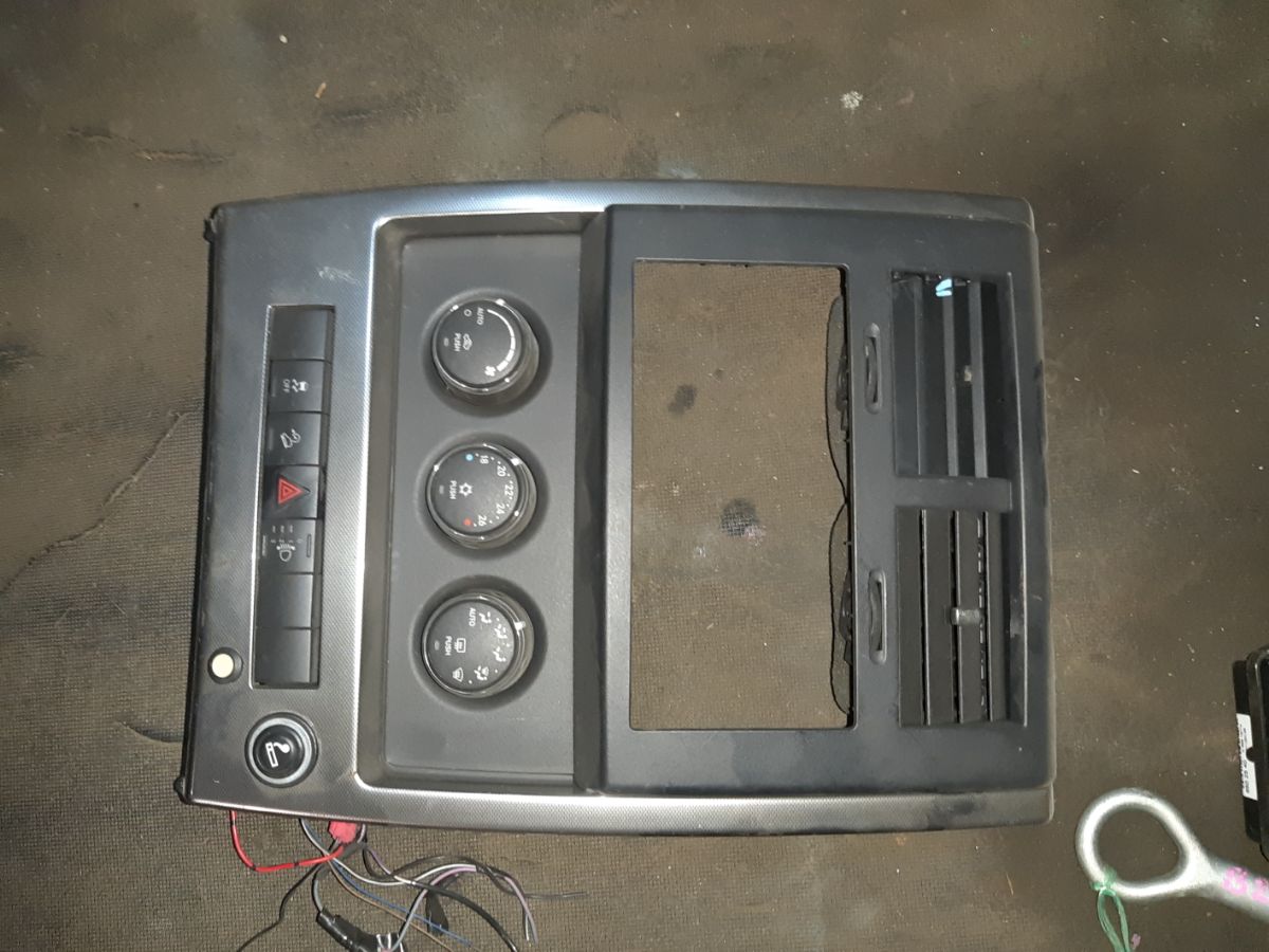 Блок управления климатконтроля на Jeep Cherokee KK EKG Фото 5