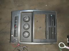 Блок управления климатконтроля на Jeep Cherokee KK EKG Фото 5