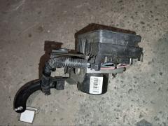 Блок ABS D351-437A0-B на Mazda Demio DY3W ZJ-VE Фото 3
