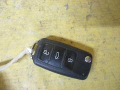 Ключ двери 5K0837202S на Volkswagen Golf R 5K CDL Фото 1