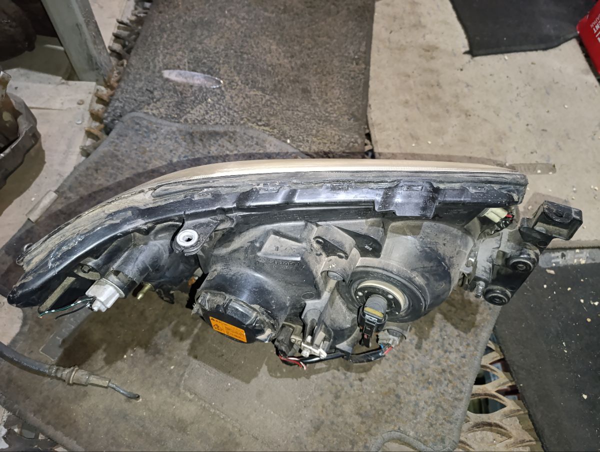 Фара 1761 1761 на Subaru Forester SG5 Фото 16