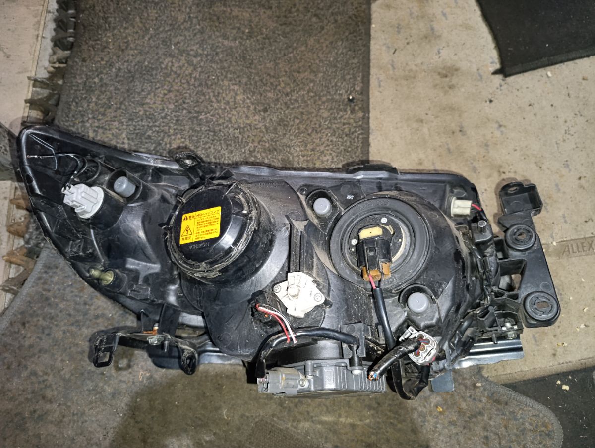 Фара 1761 1761 на Subaru Forester SG5 Фото 19