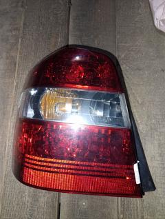 Стоп 48-54 48-54 на Toyota Kluger V MCU25W Фото 3