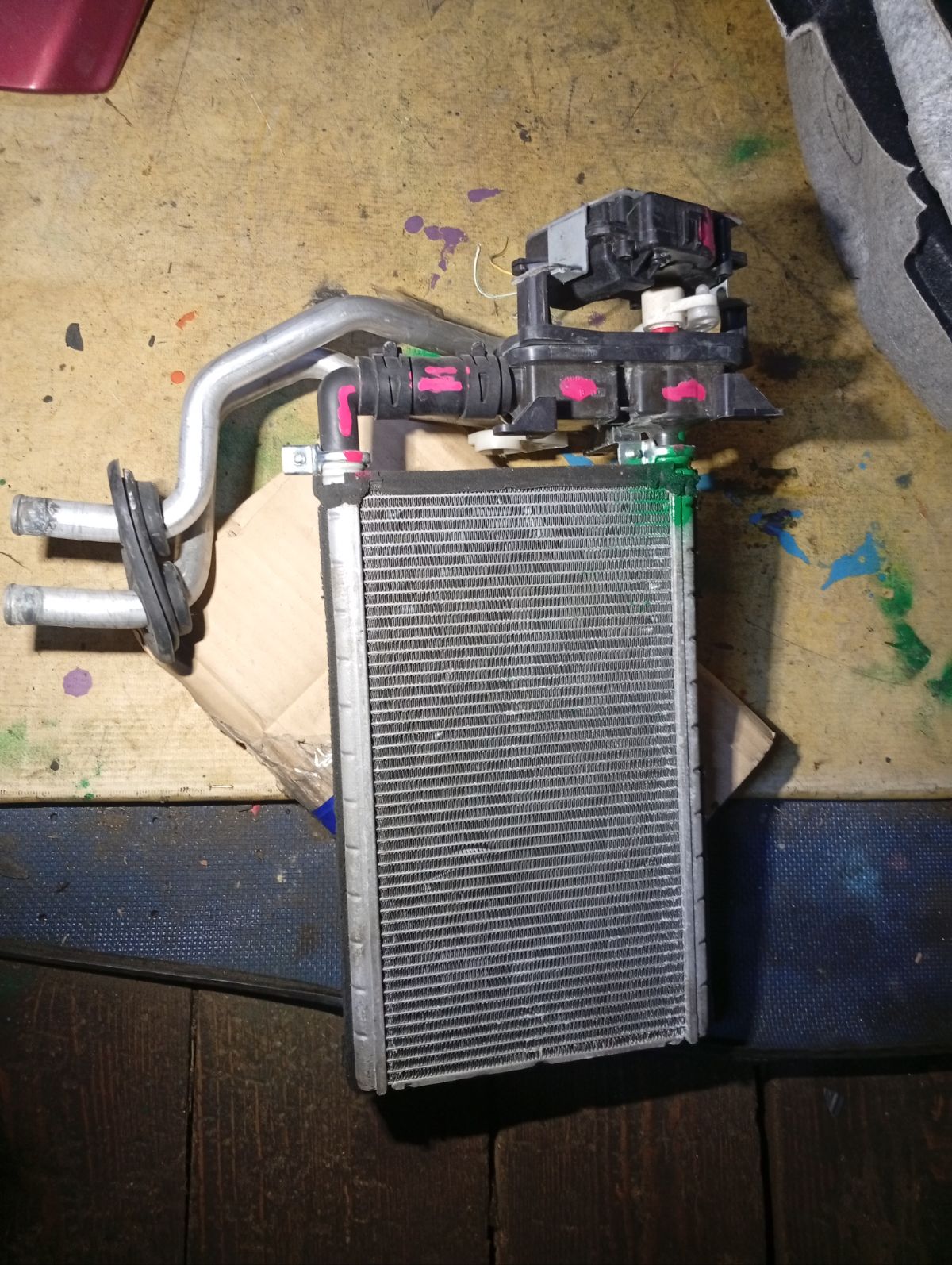 Радиатор печки на Mitsubishi Grandis NA4W 4G69 Фото 13