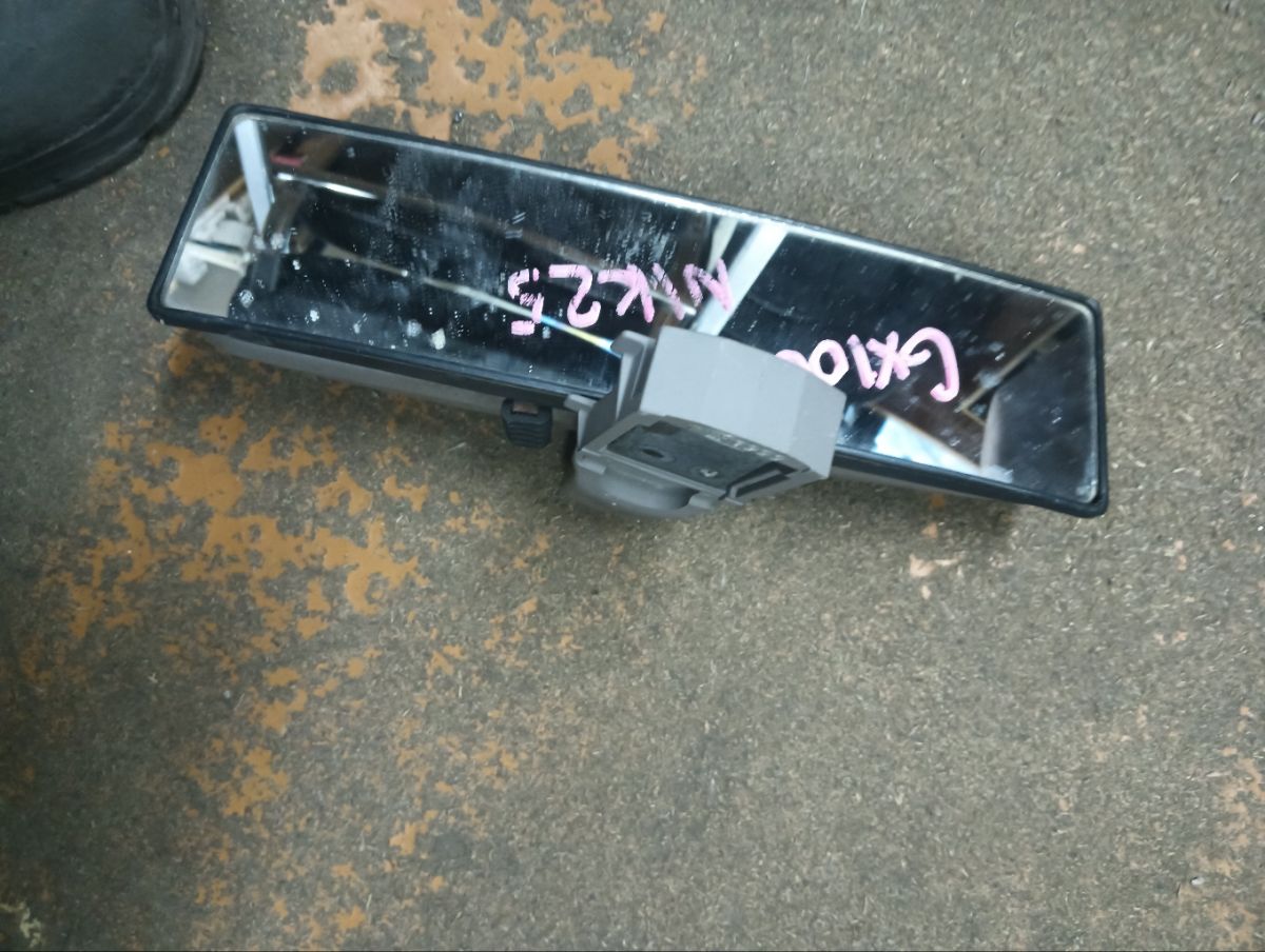 Зеркало салона на Toyota GX100 Фото 4