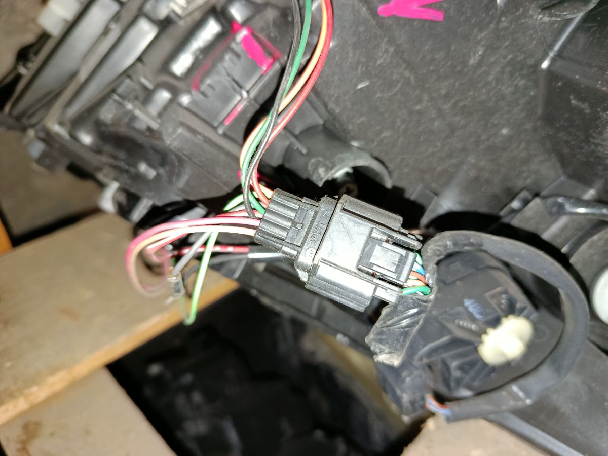 Фара 1862 1862,26060-3NK5A на Nissan Leaf AZE0 Фото 6