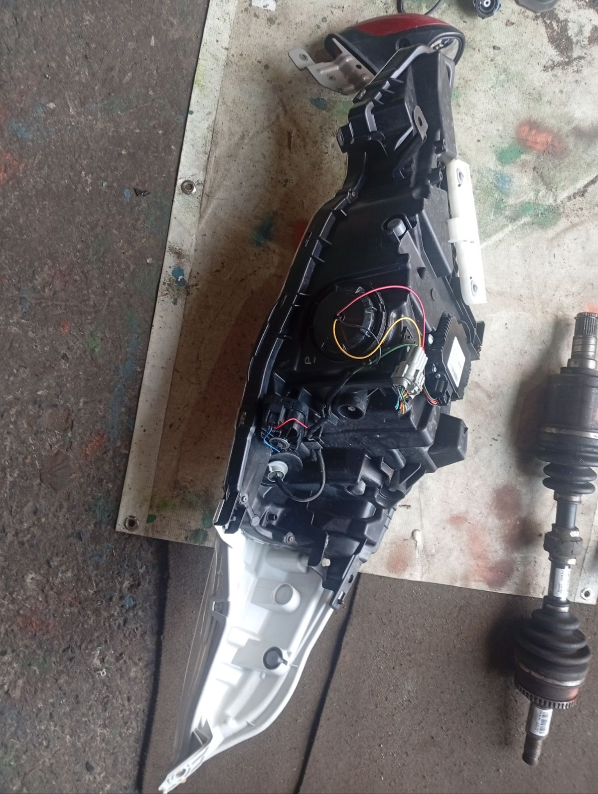 Фара 1847 1847 на Nissan Leaf ZE0 Фото 7