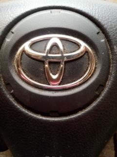 Руль на Toyota Noah AZR60G Фото 6