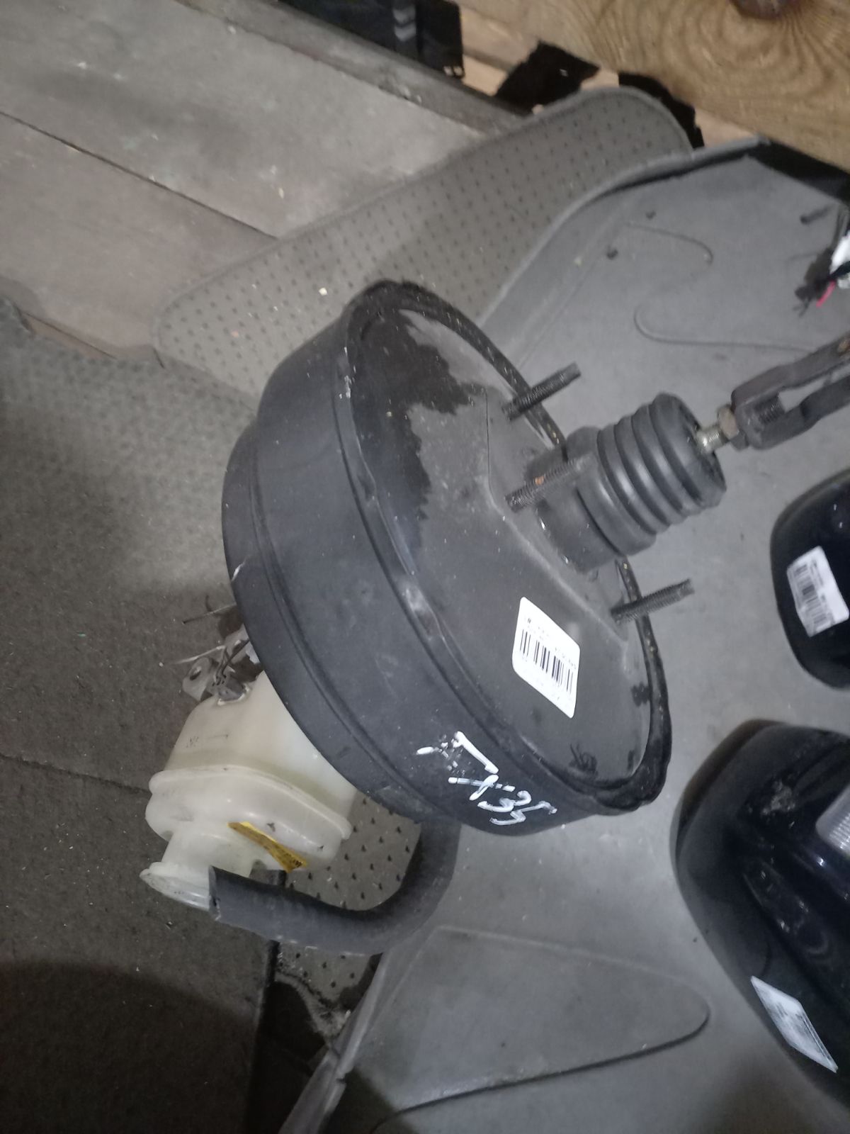 Главный тормозной цилиндр на Infiniti Fx35 S50 VQ35DE Фото 3