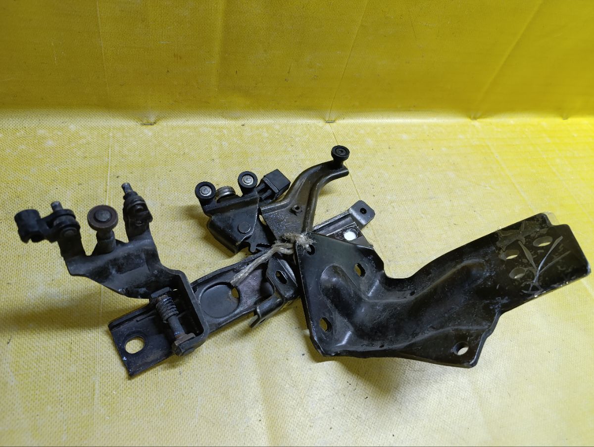 Ролик двери на Mazda Mpv LW3W Фото 12