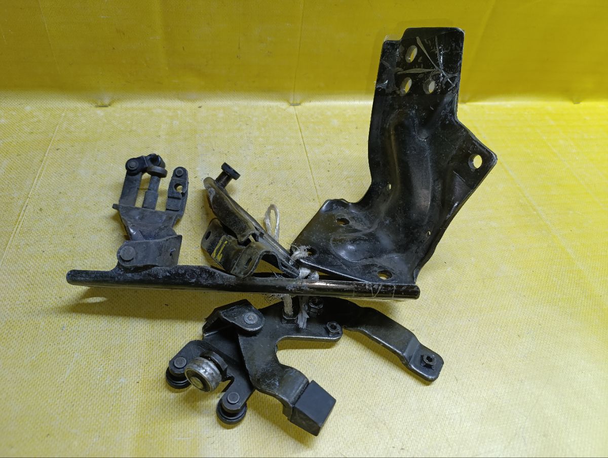 Ролик двери на Mazda Mpv LW3W Фото 2