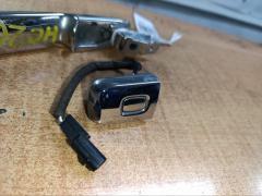 Ручка двери на Nissan Serena HC26 Фото 9