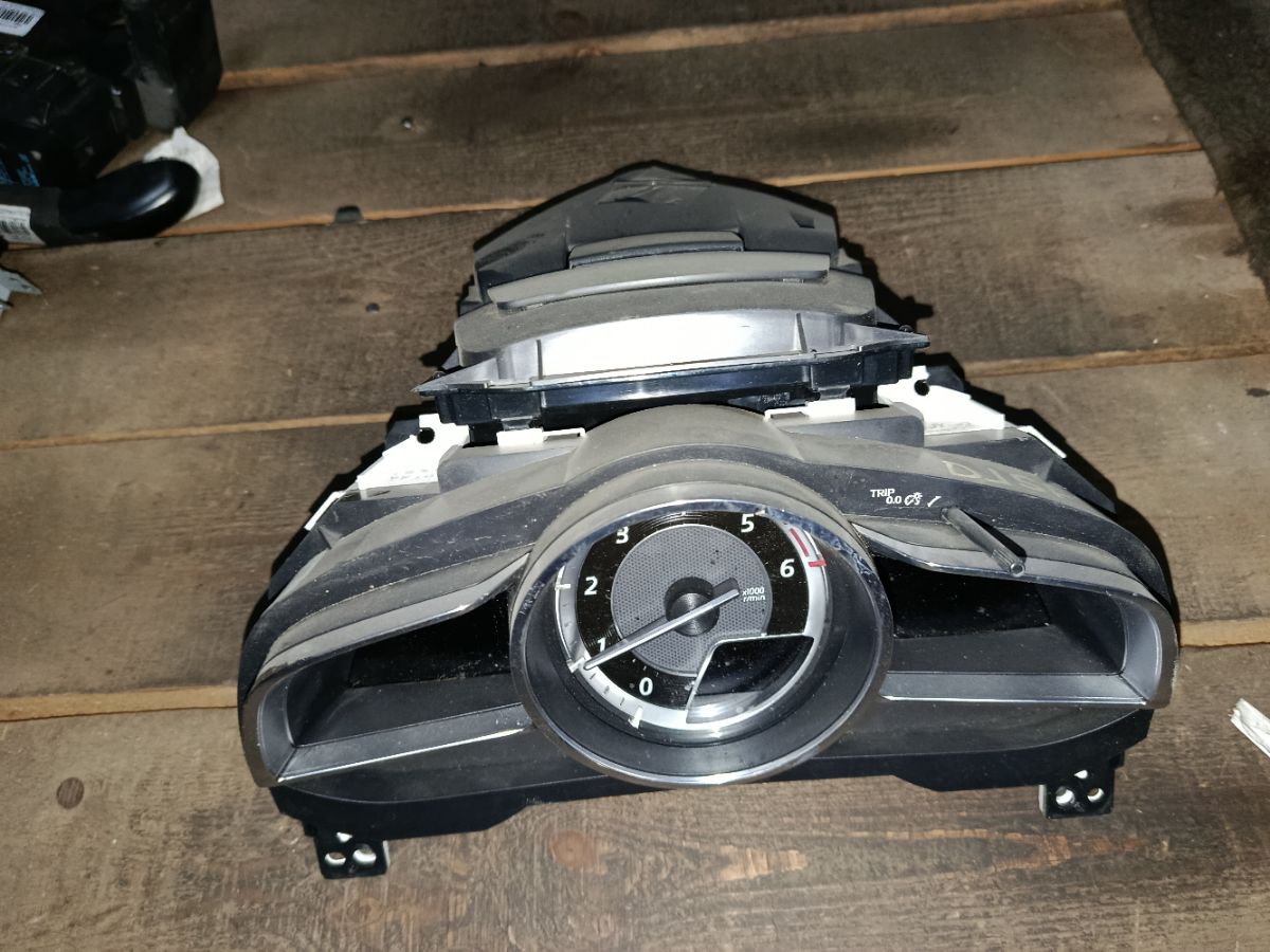 Спидометр BJE155430 на Mazda Demio DJ5FS S5-DPTR Фото 6