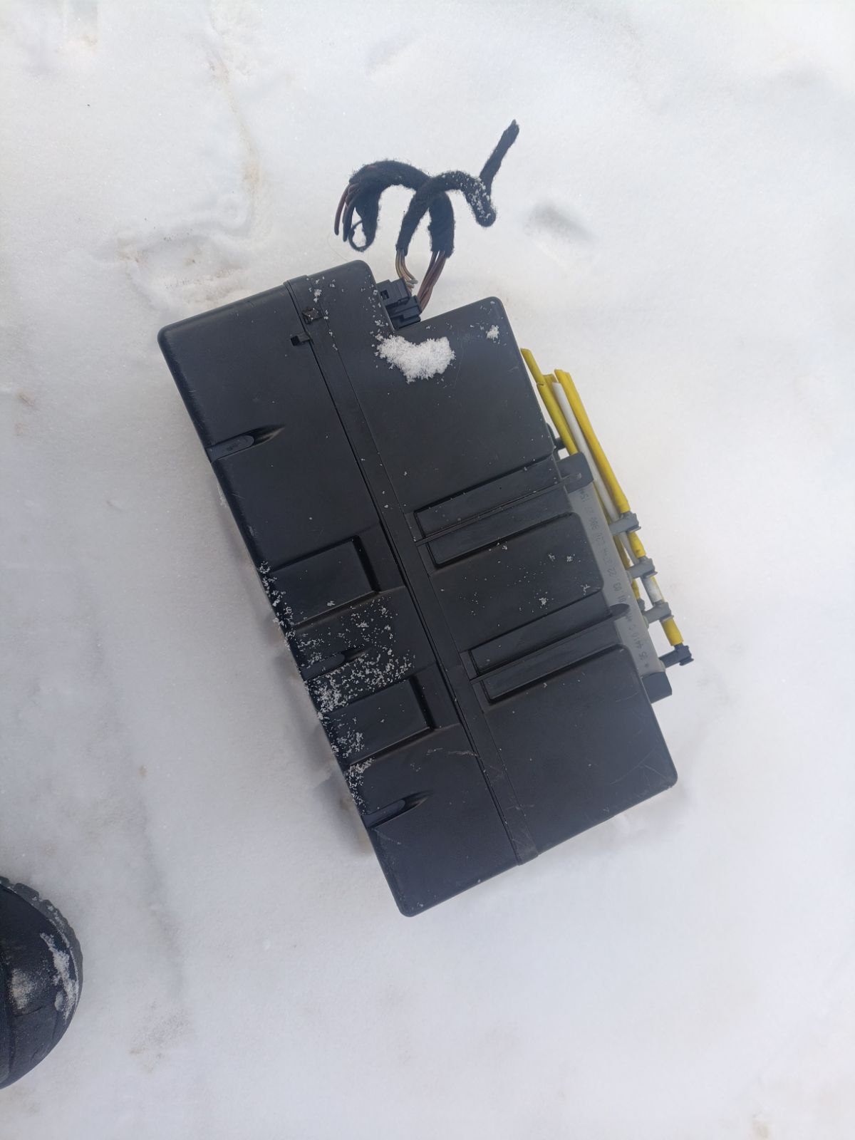 Компрессор центрального замка A2208002715 на Mercedes-Benz S-Class W220 Фото 12