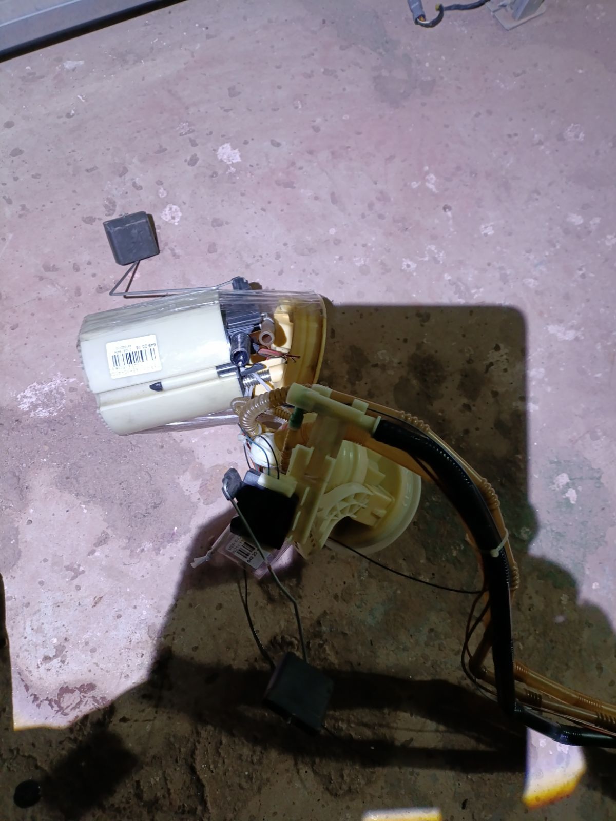 Бензонасос на Mercedes-Benz E-Class W211 112.943 Фото 5