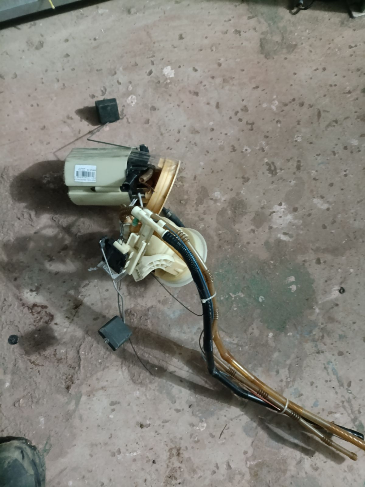 Бензонасос на Mercedes-Benz E-Class W211 112.943 Фото 7